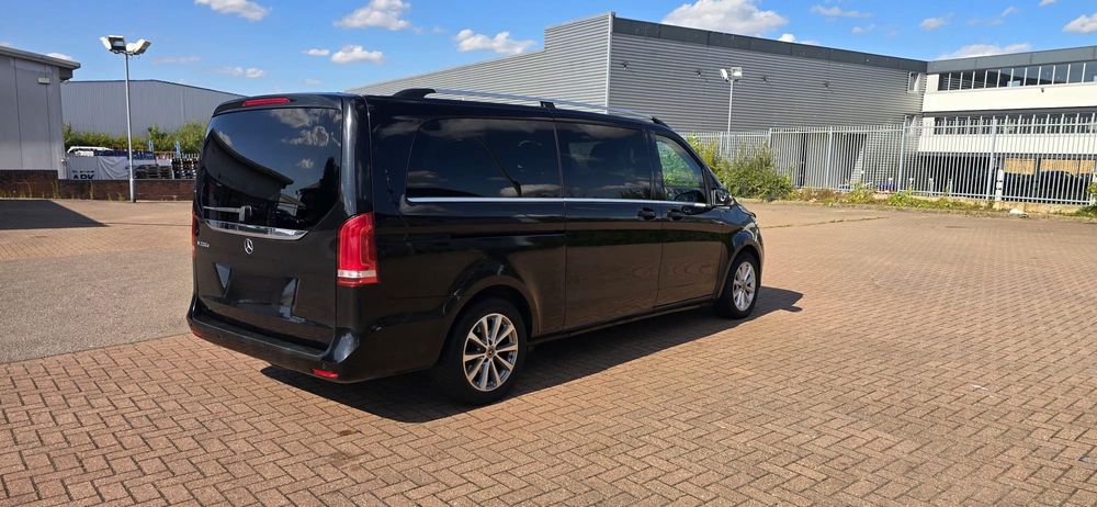 De vanzare Mercedes V220D
