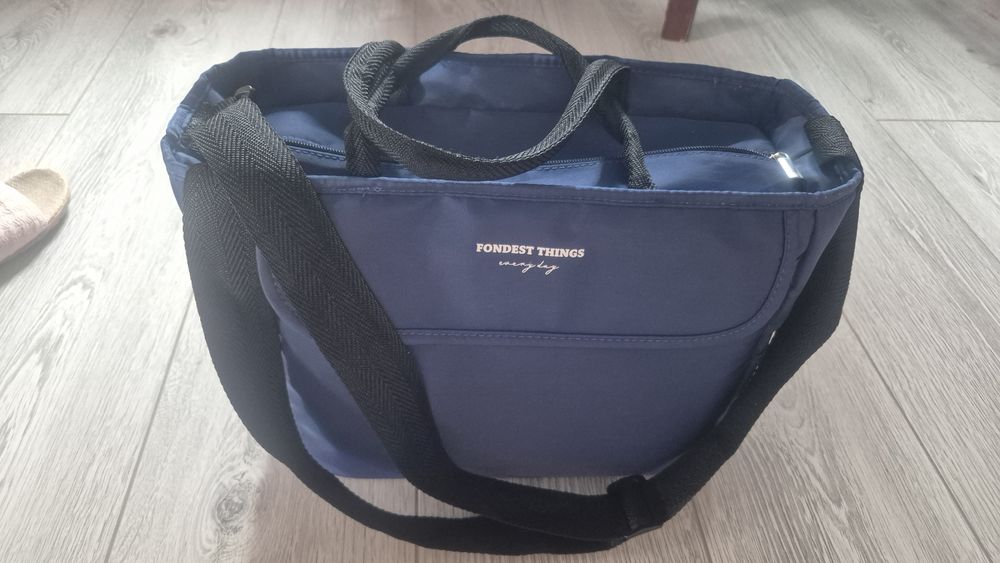 Сумка вместительная, новая