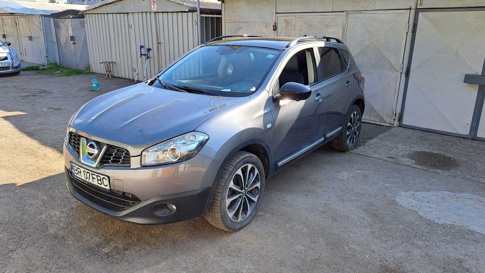 Vand Nissan Qashqai  model TEKNA