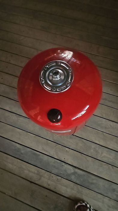 Aquasystem расширительный бак для ГВС и бак для отопления