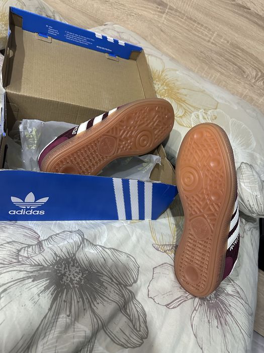 Adidas    SPEZIAL