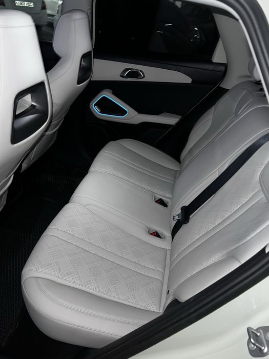 BYD Yuan Up 2025 — 5