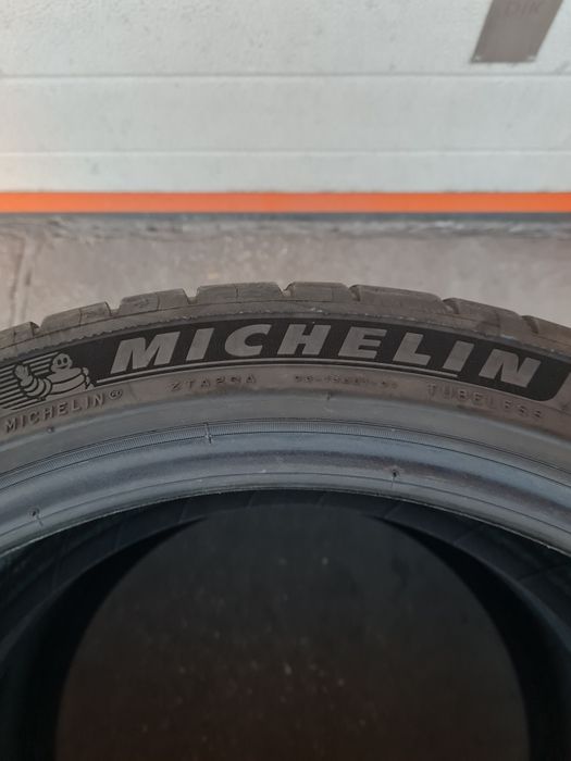 Летни гуми 2 броя MICHELIN PilotSport4 225 40 R18 дот 1522