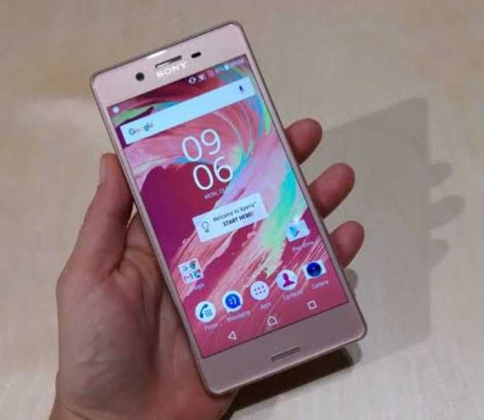 Продам Телефон Sony СрочноТорг