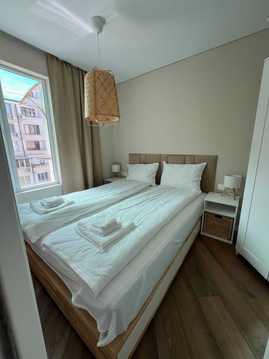 Дава се под наем Двустаен апартамент в София, Център - 30 кв.м за 1250 € - Снимка #8