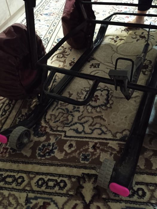 Коляска 40000 тенге