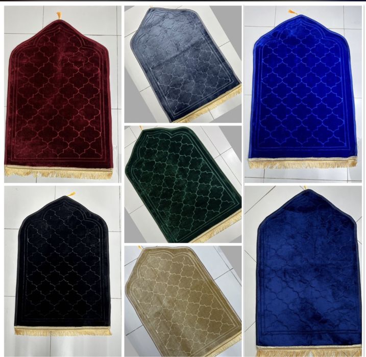 Жайнамаз (коврик для молитвы)