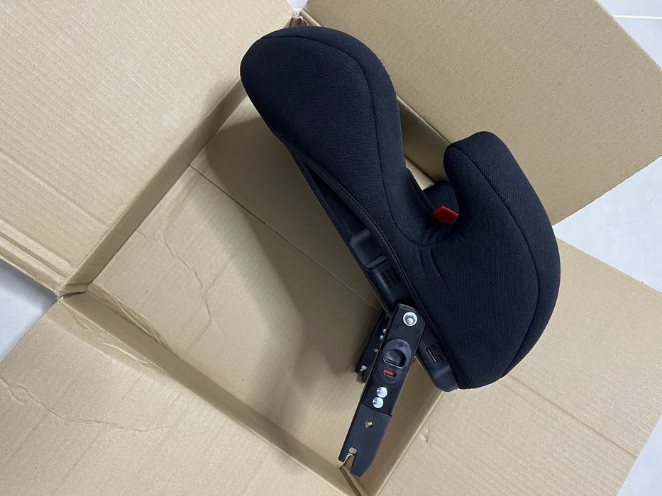 Inaltator auto pentru copii Isofix