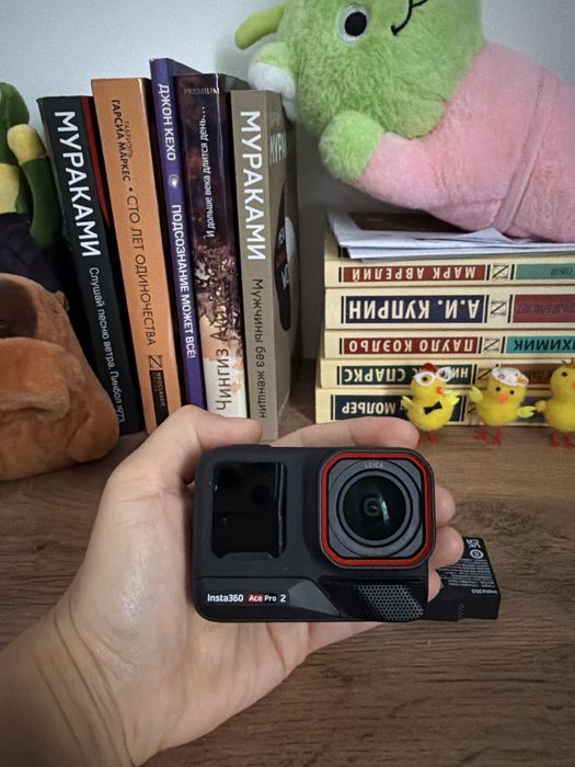 продам insta360 ace pro 2
