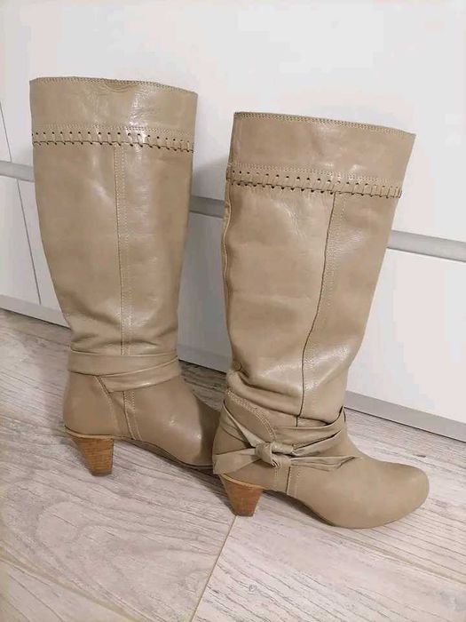 Cizme piele naturala 100 %_38_Noi