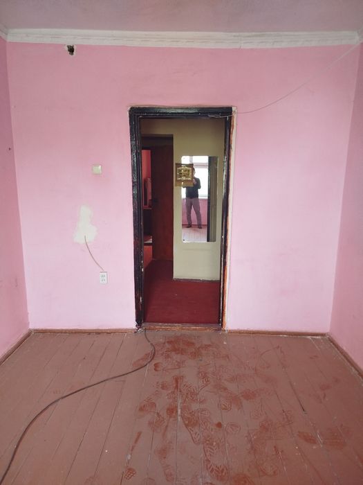 Qarshi shaxridan 2-xonali kvartira sotiladi