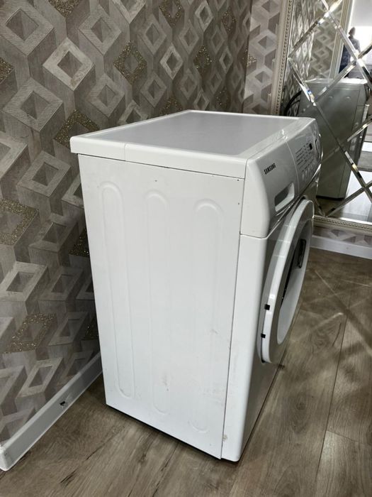 Продам стиральную машину Самсунг