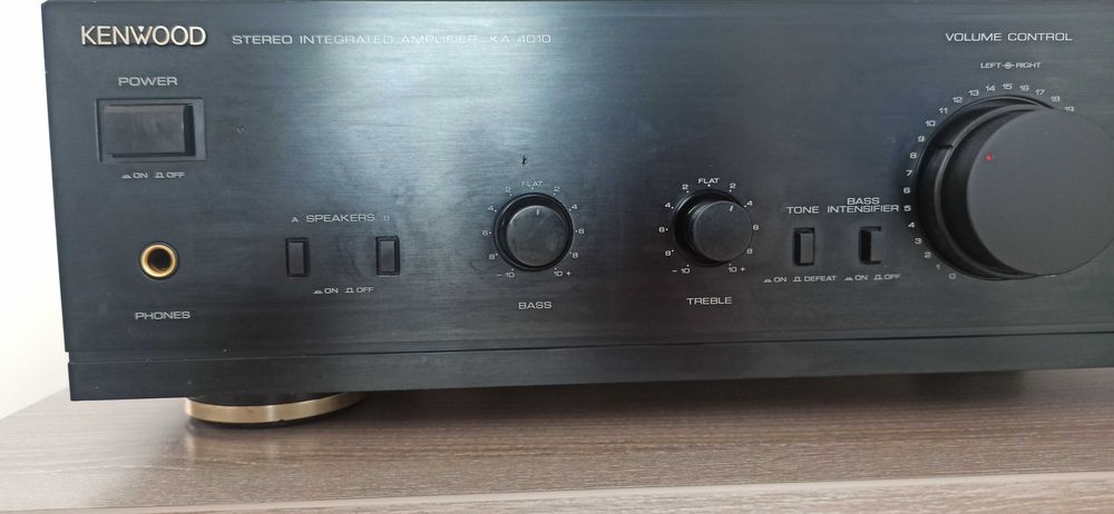 Kenwood KA-4010 стерео integrated amplifier