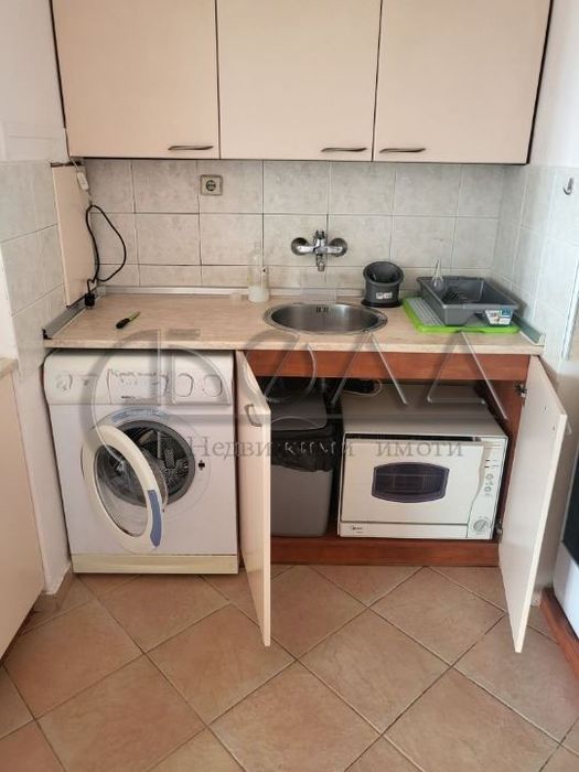 Продава се Двустаен апартамент в София, Люлин 6 - 77 кв.м за 1910 €/кв.м - Снимка #8