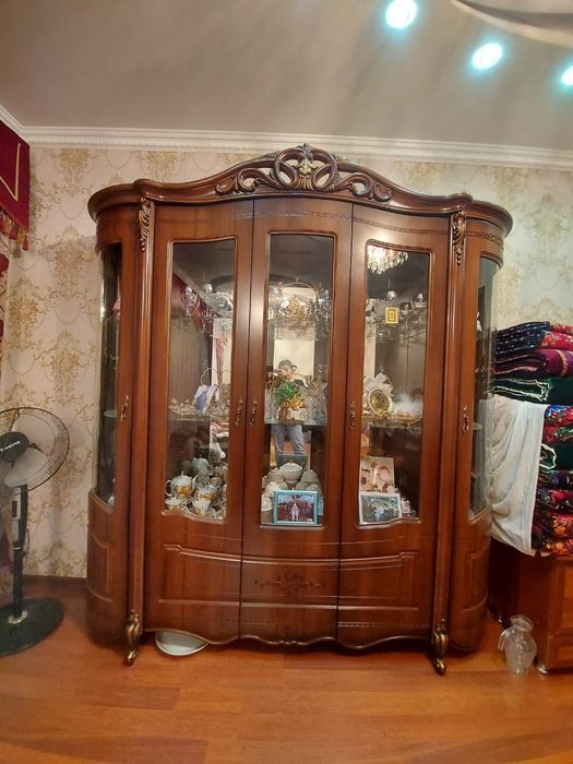 Стенка,гостинная