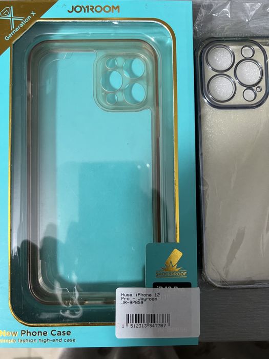 Cutie cu minim 15 huse iphone