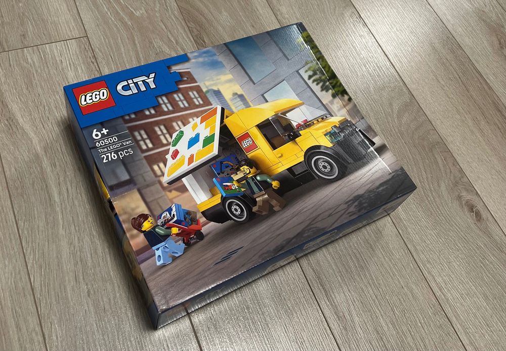 The Lego Van 60500