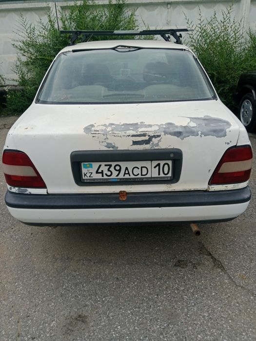 Продам Ниссан Санни 1992