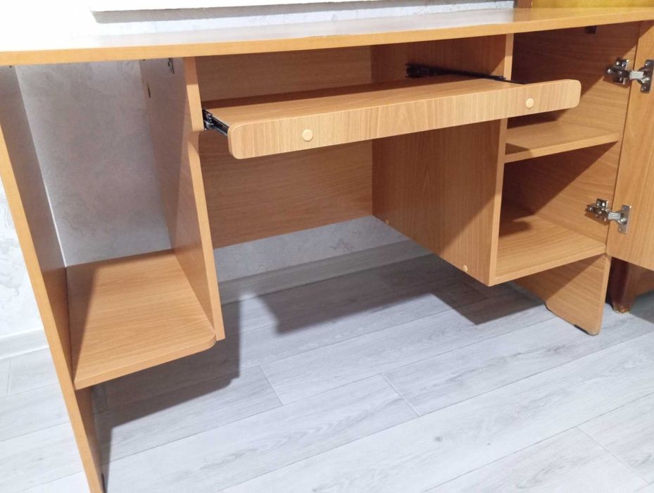 Письменный стол, б/у