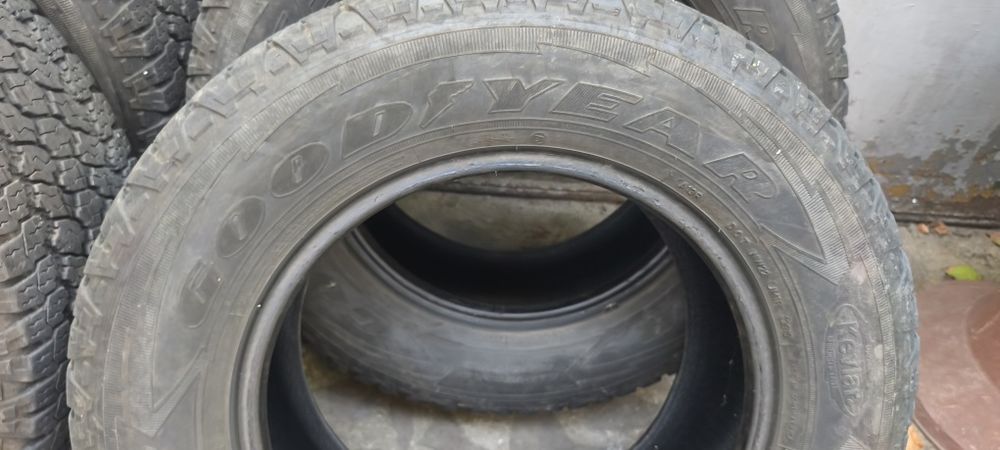 Гуми за джип 255/65/17
