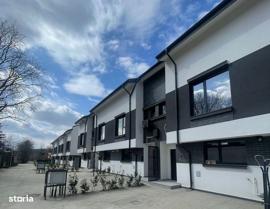Vilă Chitila- Mogoșoaia lângă pădure și lac, P+E+Mansardă, comision 0%