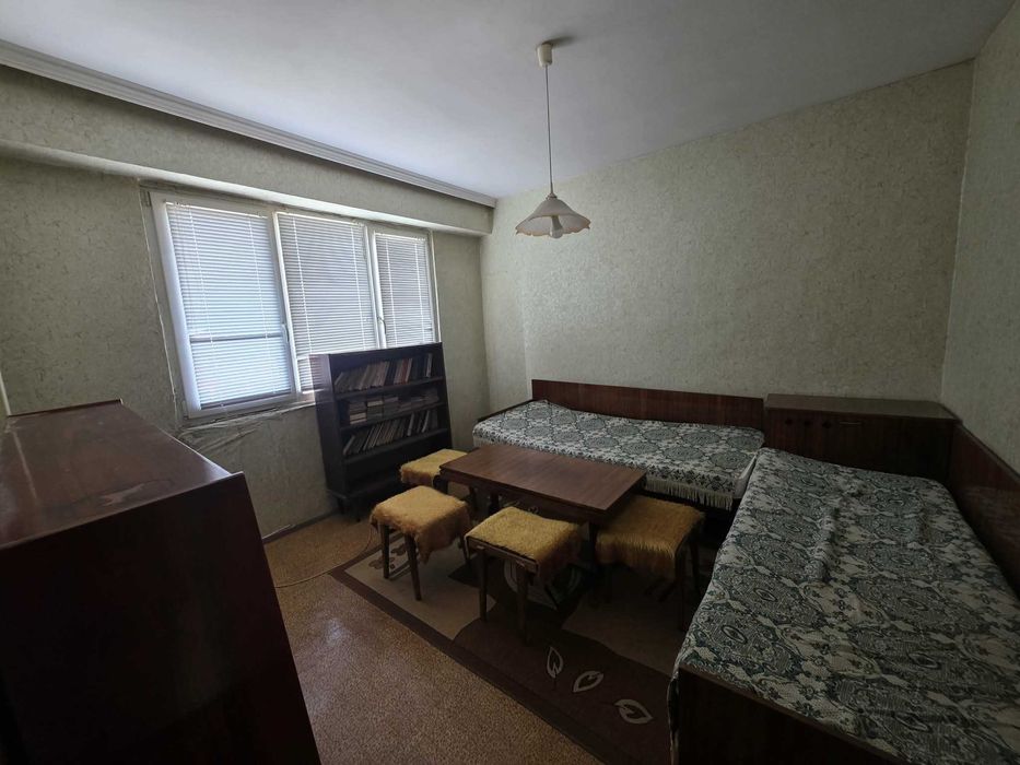 Продава се Тристаен апартамент в Хасково, Център - 81 кв.м за 769 €/кв.м - Снимка #3