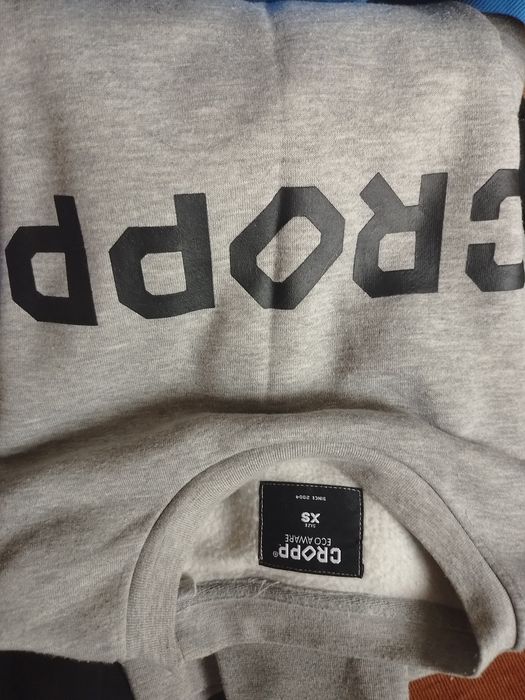 Блузи new balance и cropp