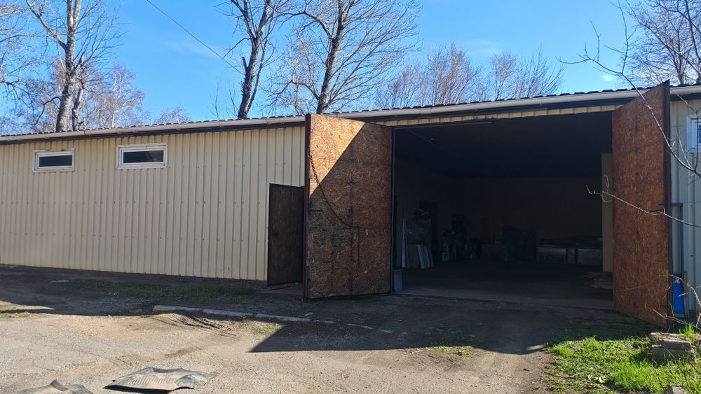 Продам  отдельно стоящее здание.