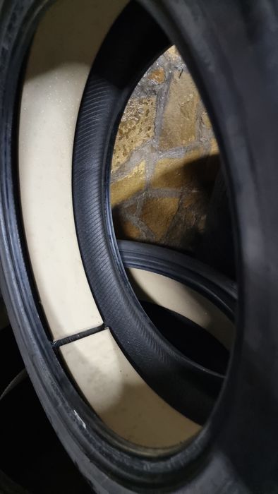 255 40 21 2броя Замъка Ямбол