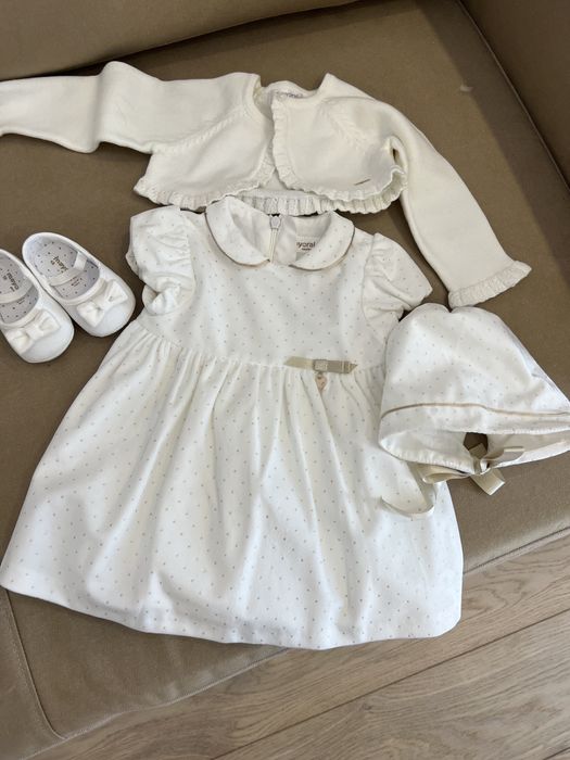 Rochita de botez insotita de bolero si baletini