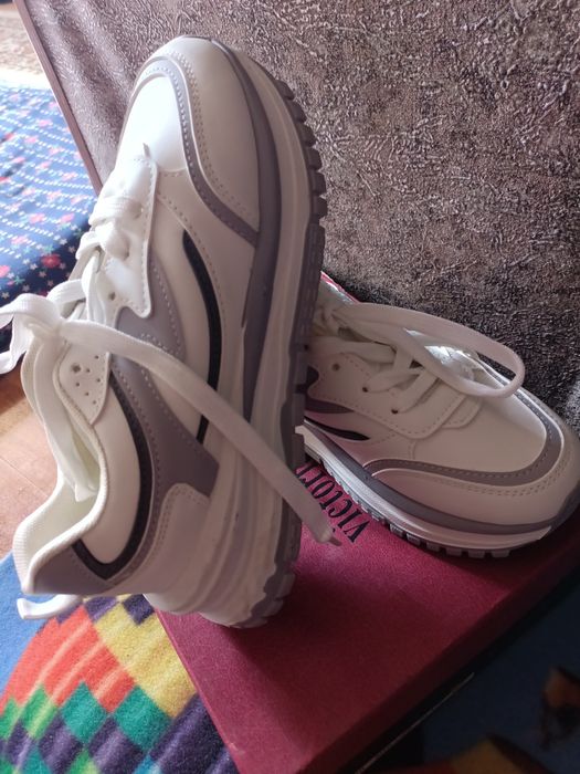 Новые обуви 37размеры