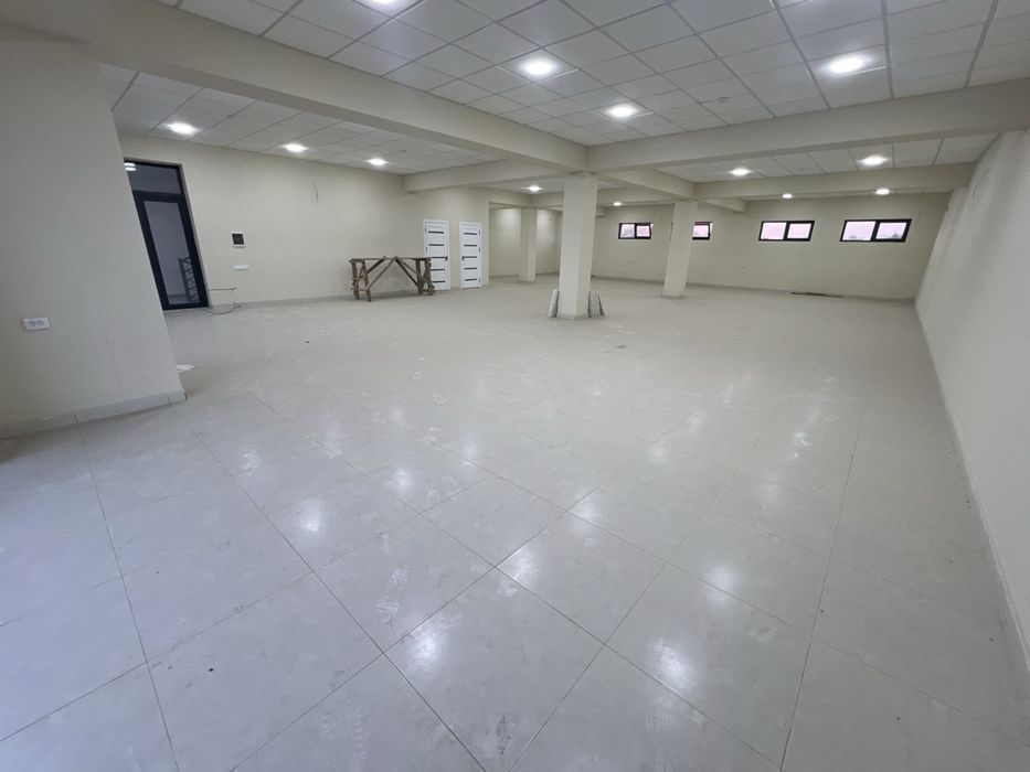 Сдаётся в Аренду нежилое помещение.