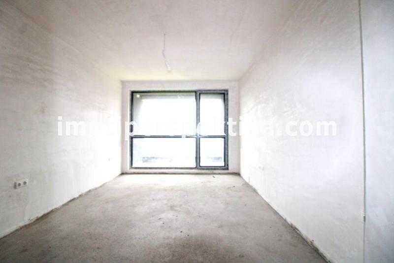 Продава се Тристаен апартамент в Пловдив, Кършияка - 104 кв.м за 710 €/кв.м - Снимка #4