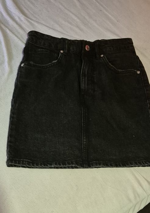 Черна пола  ZARA