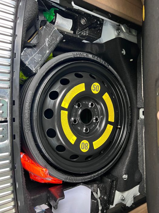 Porsche Cayenne GTS 2012 Panoramic