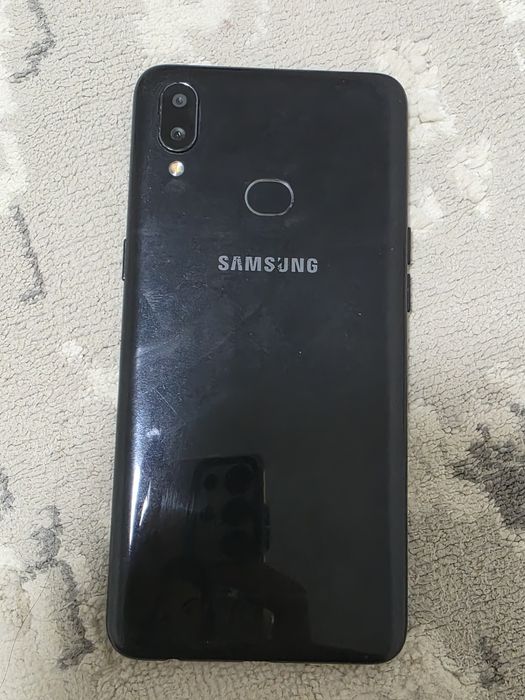 Samsung A10c 32гб память