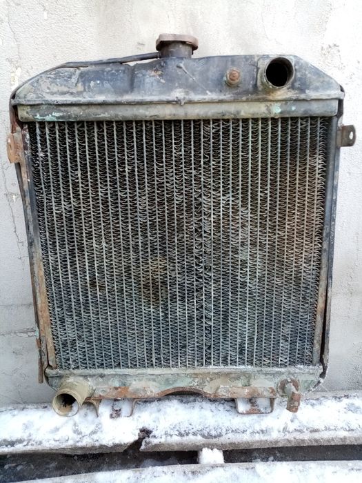 Запчасти на Газ 21