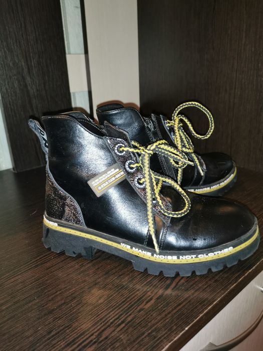 Ботинки для девочки весна-осень и зима