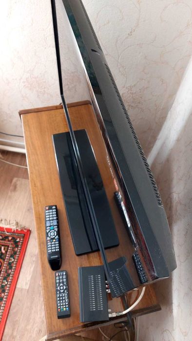 Телевизор SAMSUNG