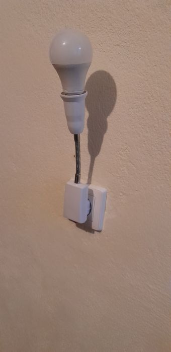 Гъвкаво удалжение за крушка