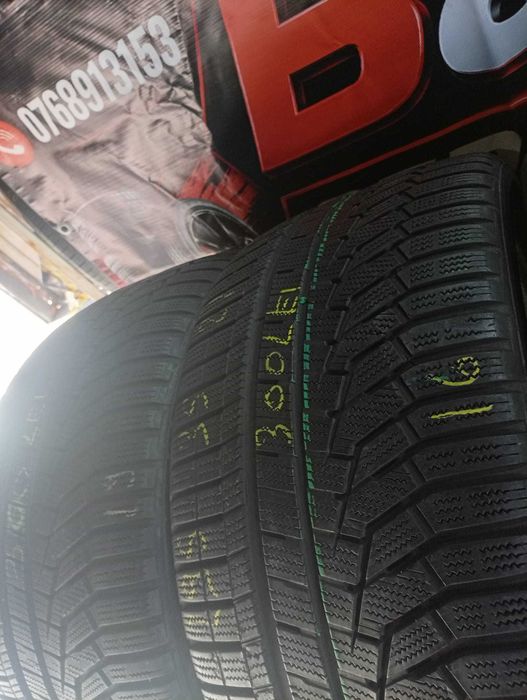 295 35 21 HANKOOK