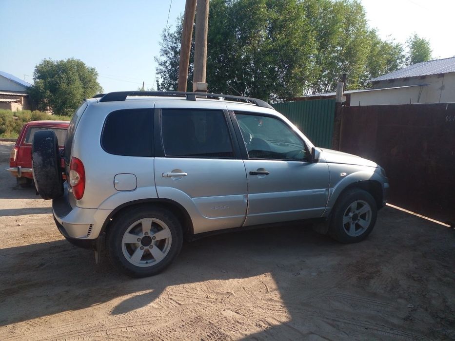 Chevrolet Niva 4X4 сатылады.