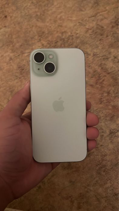 Айфон 15 в хорошом состаянием