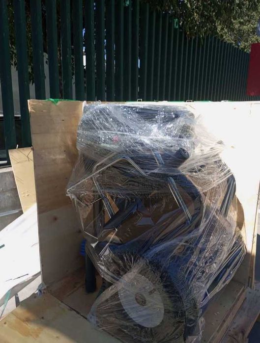 Машина за безвъздушно пръскане на шпакловка и боя