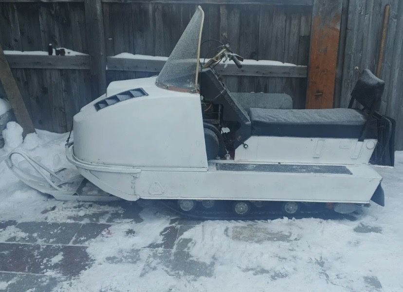 Снегоход     буран  в хорошем состоянии