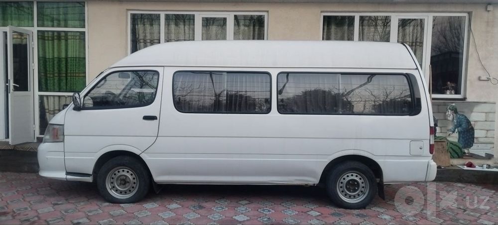 Mikroavtobus sotiladi