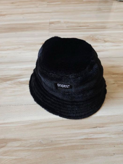 Оригинална дамска двулицева шапка Snipes Bucket Hat