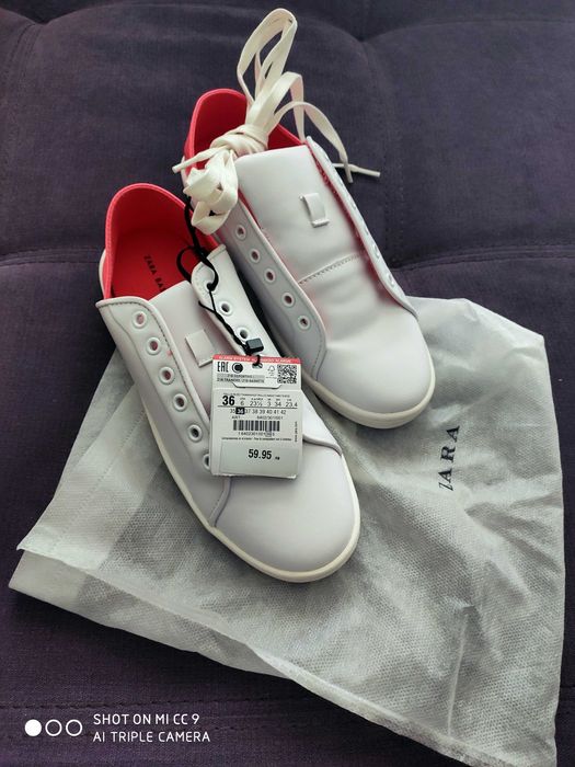 ZARA нови летни бели кецове