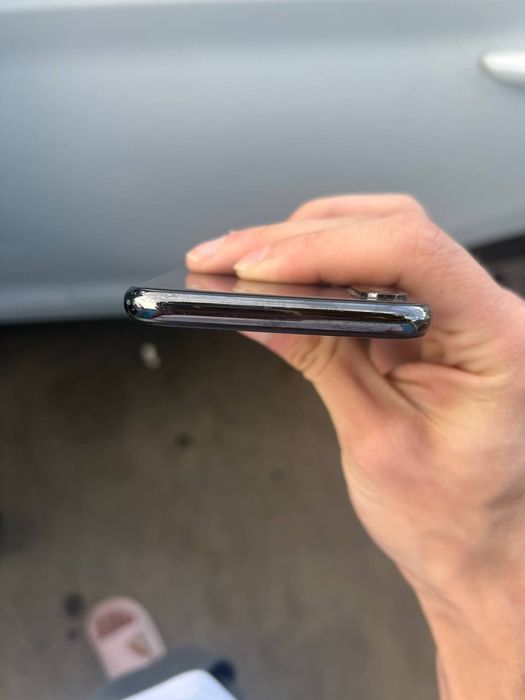 Iphone x без трещин и царапин