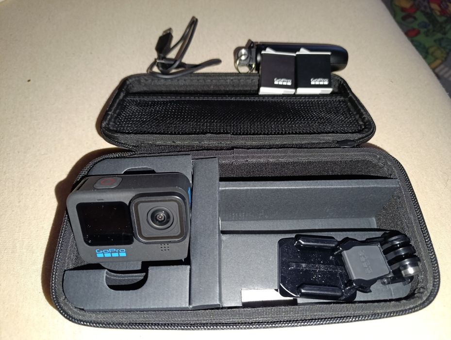 Продавам GoPro hero 11